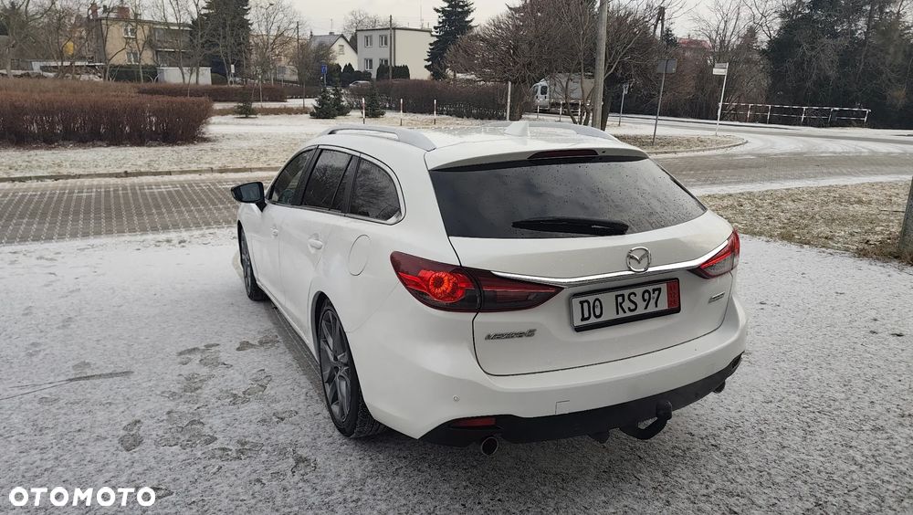 Mazda 6 2.0 Exclusive + - 11