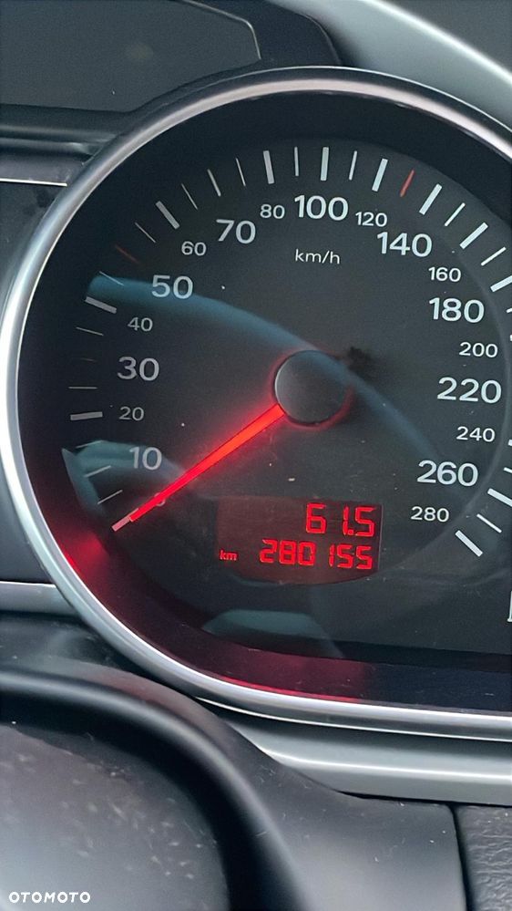 Audi Q7 3.0 TDI Quattro Tiptronic - 36