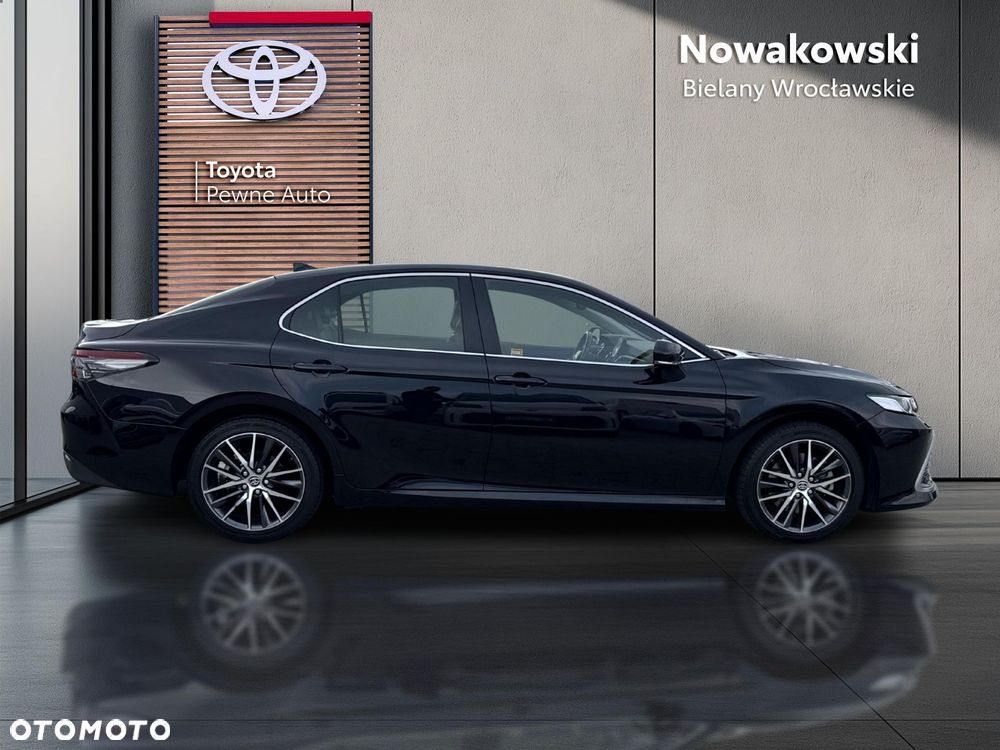 Toyota Camry 2.5 Hybrid Prestige CVT - 6