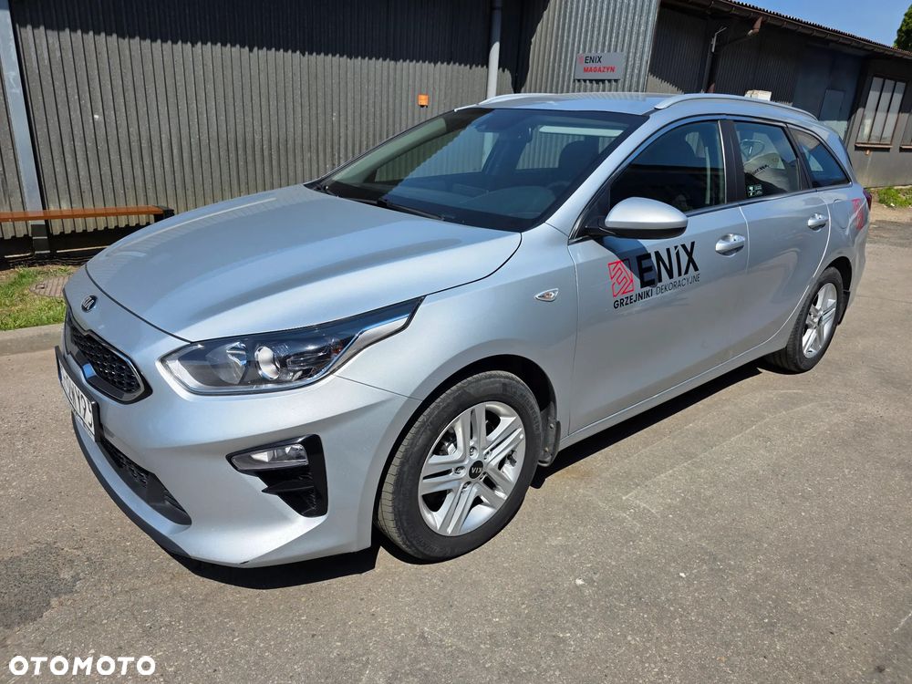 Kia Ceed 1.6 CRDi mHEV M - 1