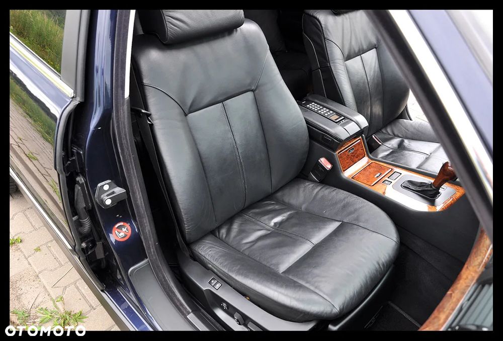 BMW Seria 7 728i L - 22