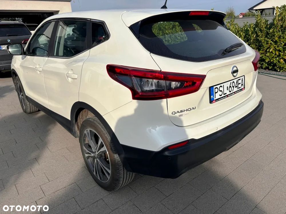 Nissan Qashqai 1.2 DIG-T N-Connecta - 6