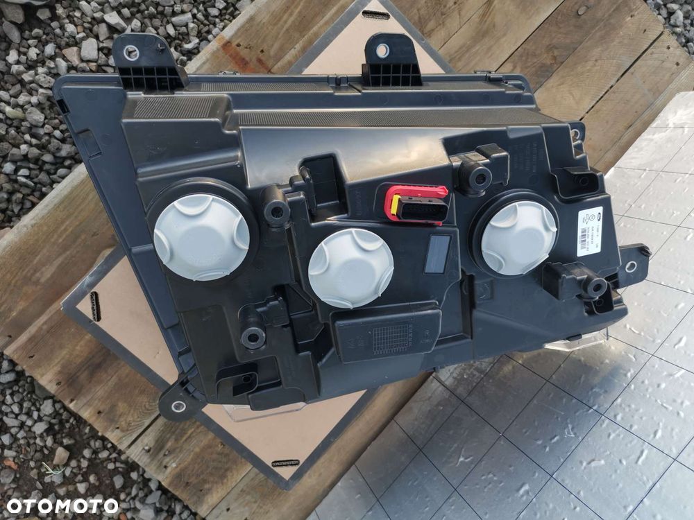 T418577 reflektor lampa przód Ford F-Max - 3