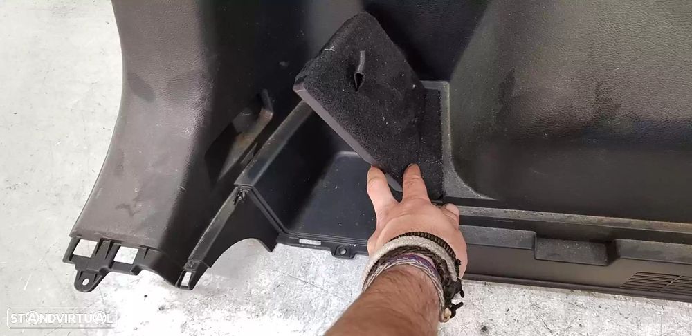 FORRA PORTA TRASEIRA KIA CARENS IV 2017 -85730A4000WK - 3