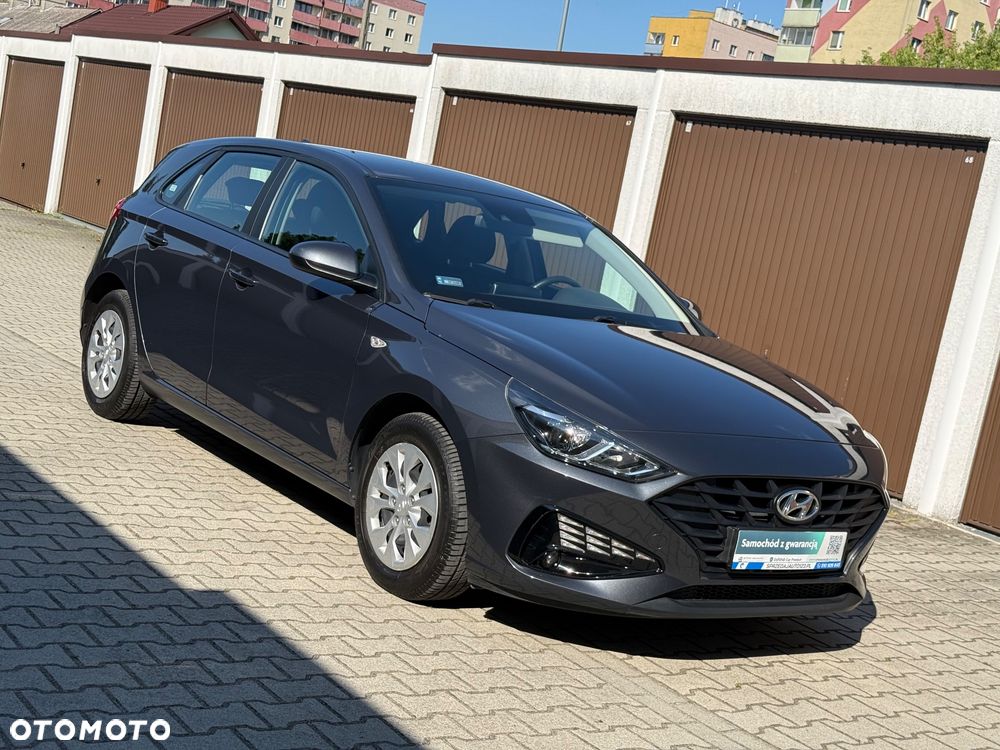 Hyundai i30 1.5 DPI Classic + - 26