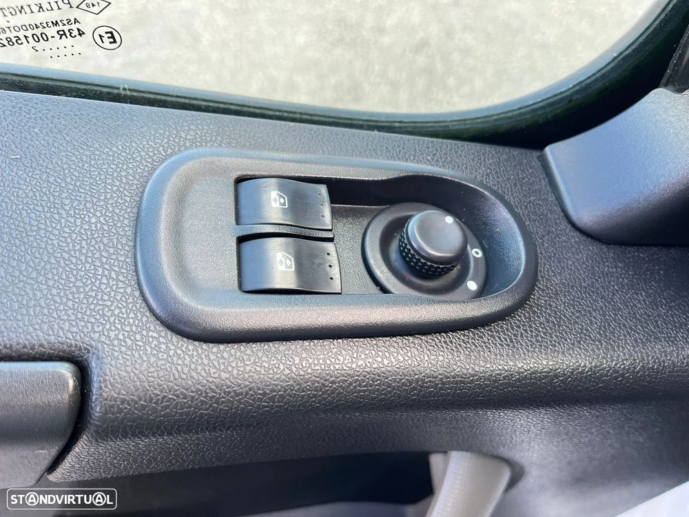 Opel Movano | 2.3 CDTI | POUCOS KM's - 14