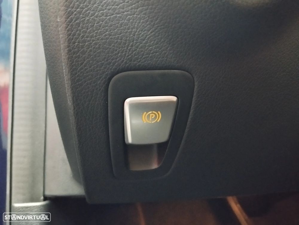 Mercedes-Benz C 220 d AMG Line - 22