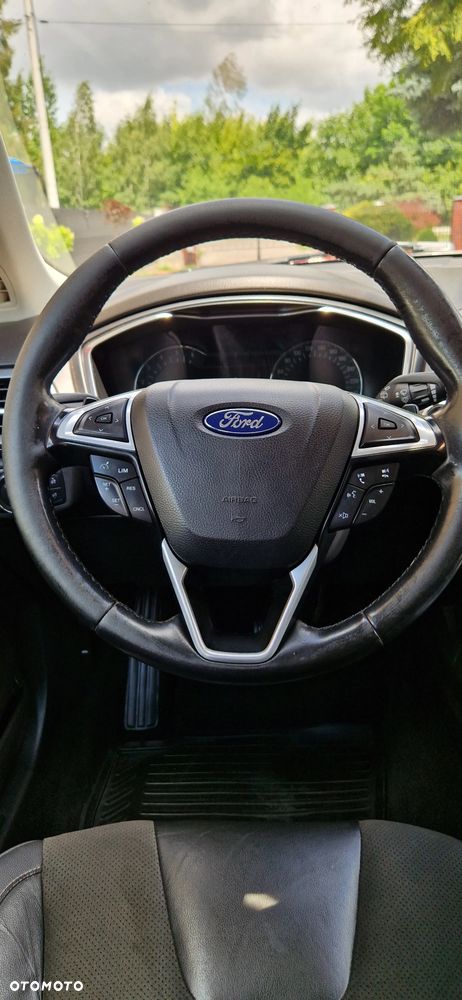 Ford Mondeo 2.0 TDCi Titanium PowerShift - 12