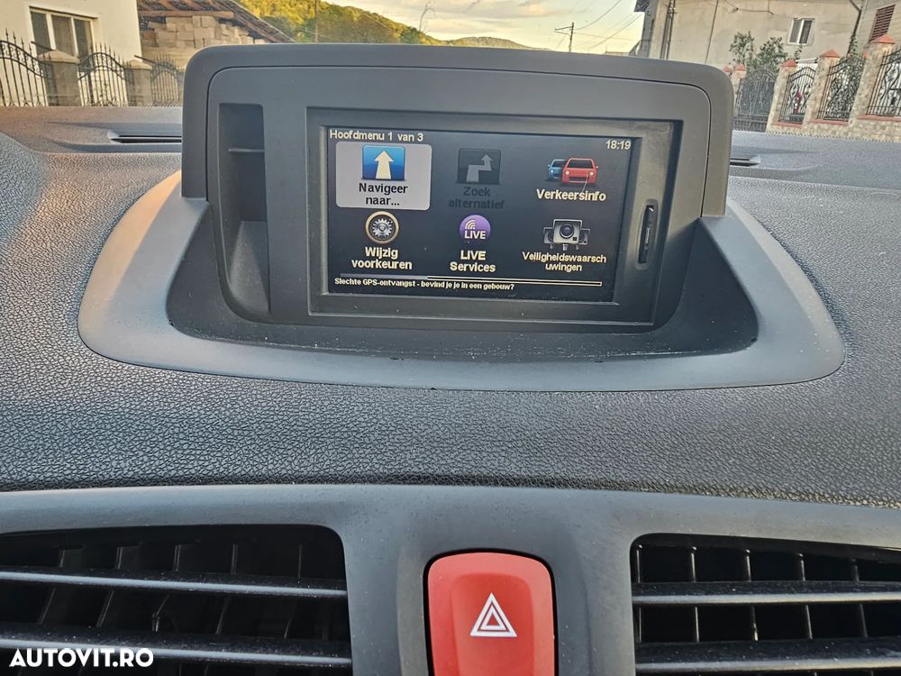 RENAULT Megane 2011 — imagine 16