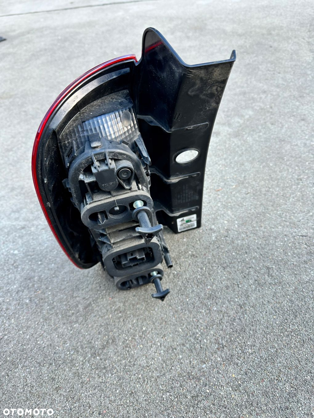 Lampa Prawy Tył Prawa Tylna Dacia Duster I 265509517R Demontaż - 3