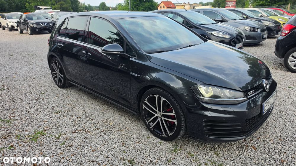 Volkswagen Golf GTD 2.0 TDI SCR DSG - 9