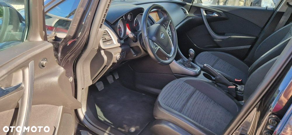 Opel Astra - 38