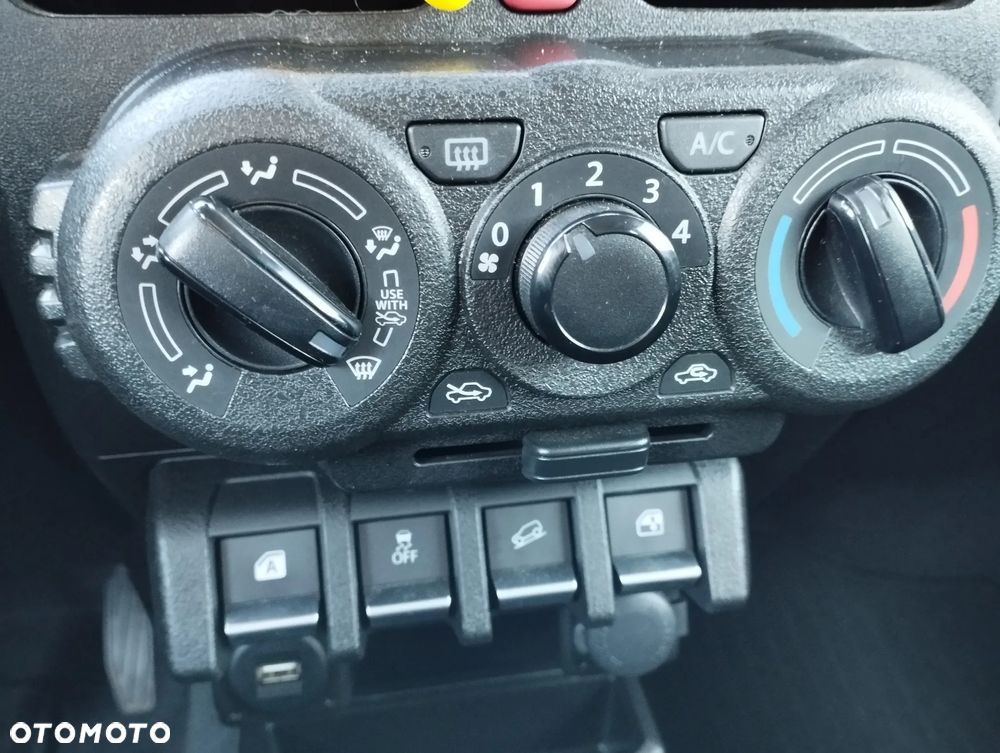 Suzuki Jimny 1.5 Pro - 25