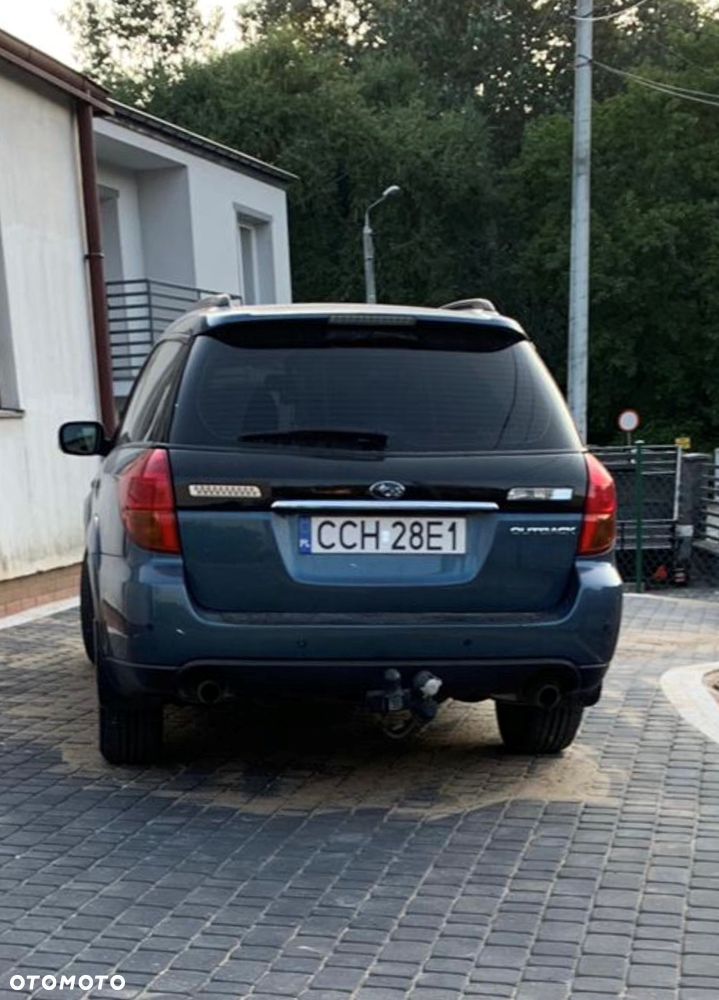 Subaru Outback 2.5 - 7