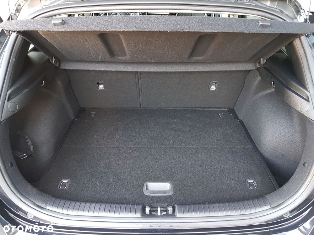 Kia Ceed 1.5 T-GDI M - 31