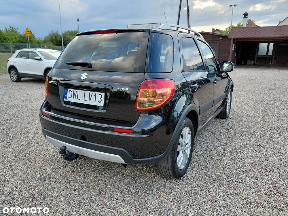 Suzuki SX4 2.0 DDiS 4x2 Comfort - 2