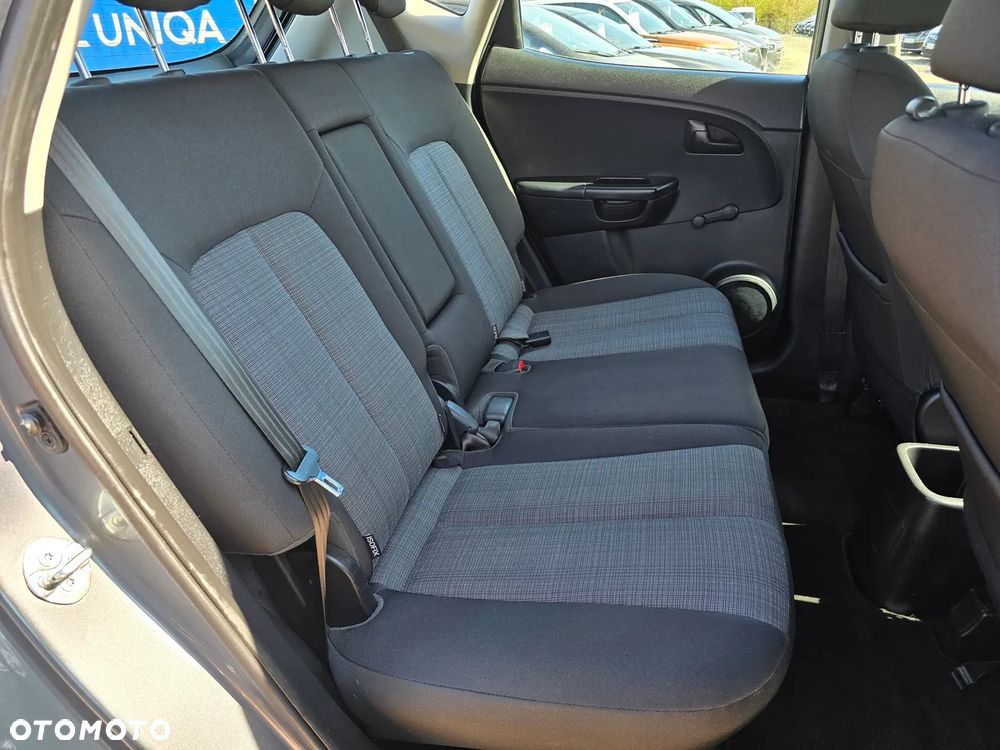 Kia Venga 1.4 CVVT ISG Dream Team Edition - 14