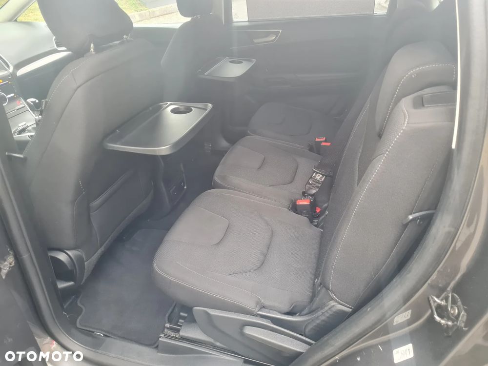 Ford S-Max 2.0 TDCi Titanium - 34