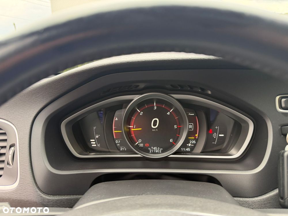 Volvo V40 D2 Inscription - 23