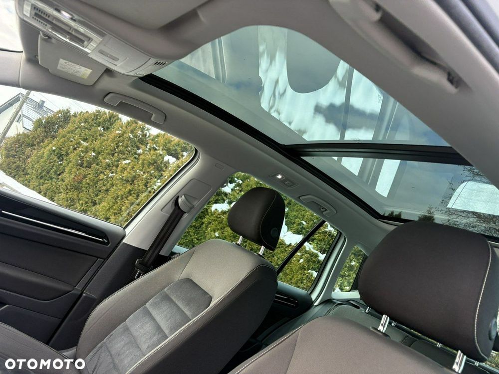 Volkswagen Golf Sportsvan 2.0 TDI (BlueMotion Technology) Highline - 21