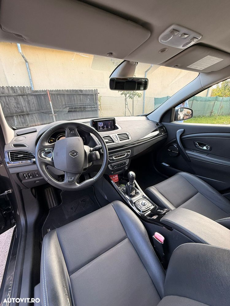 Renault Megane ENERGY TCe 115 Start & Stopp Bose Edition - 8