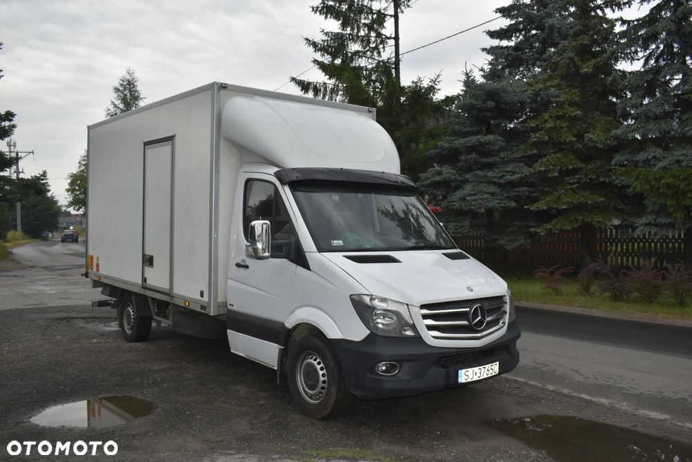 Mercedes-Benz Sprinter - 28