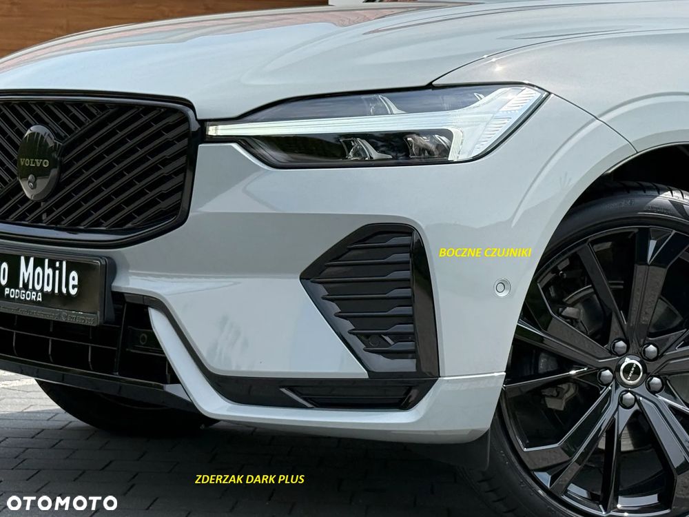 Volvo XC 60 B5 B AWD Plus Dark - 36