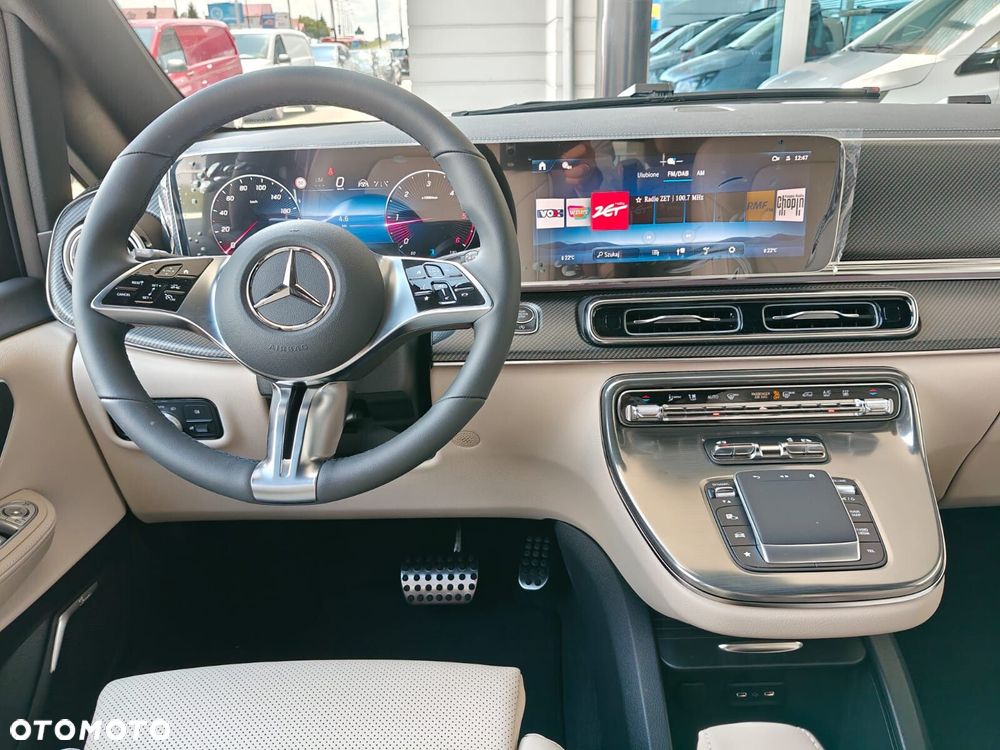 Mercedes-Benz klasa-v V 300 d Exclusive AMG AirMatic - 16