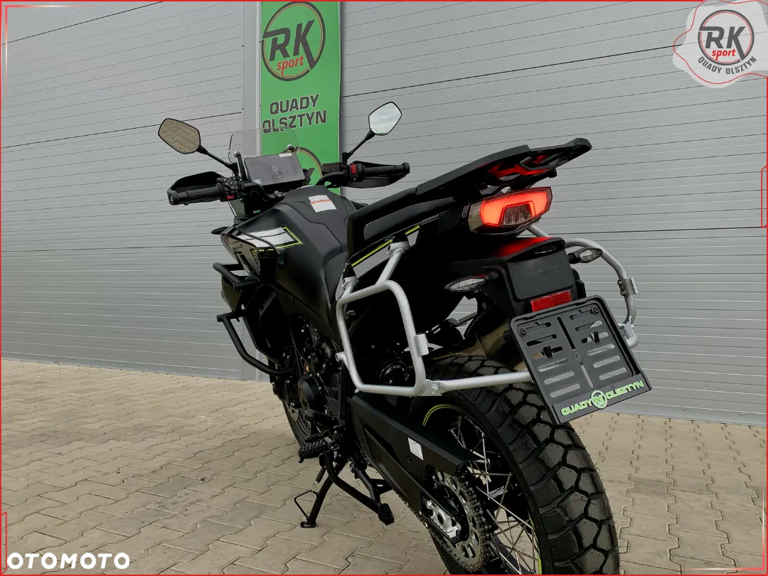 CFMoto MT - 11