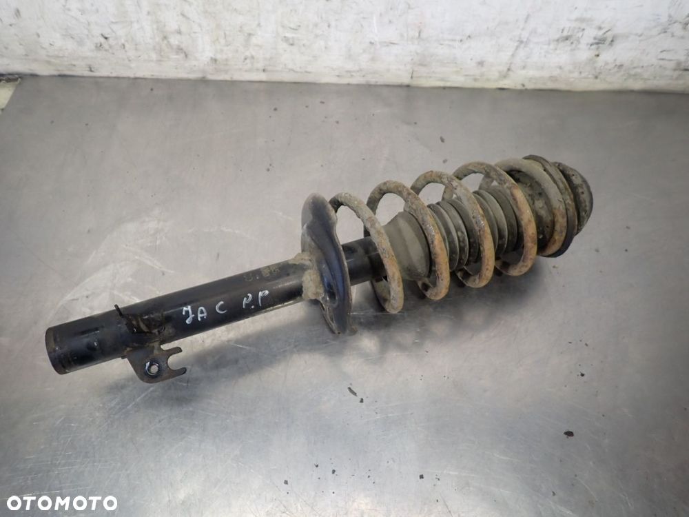 MCPERSON PRAWY PRZEDNI JAC J2 1.0 JAC-L21155 - 2