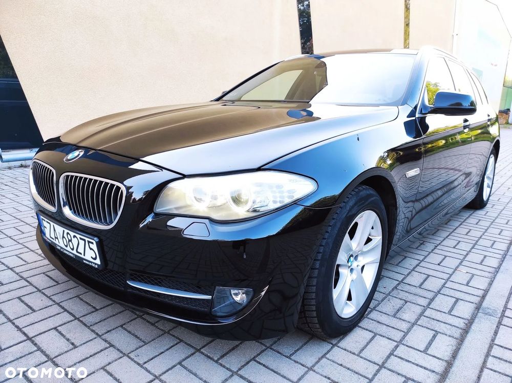 BMW Seria 5 520d - 31