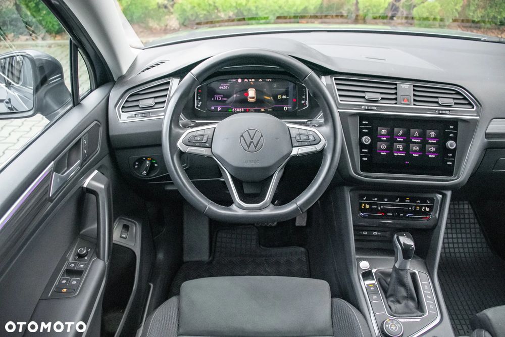 Volkswagen Tiguan 2.0 TSI 4Mot Elegance DSG - 8