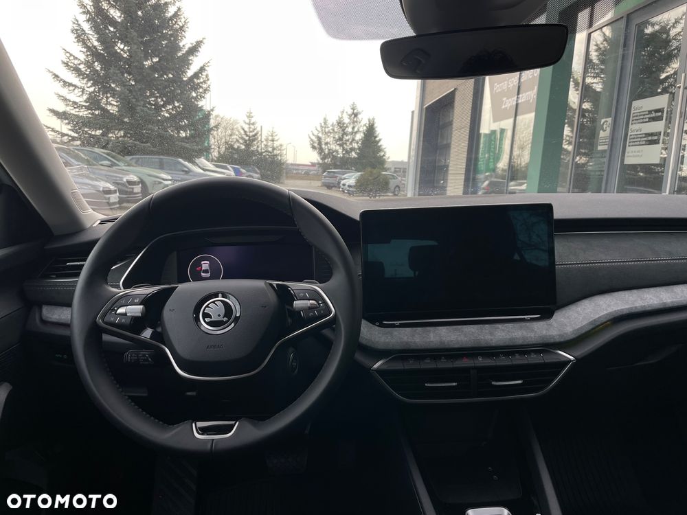 Skoda Octavia 2.0 TDI Selection DSG - 17