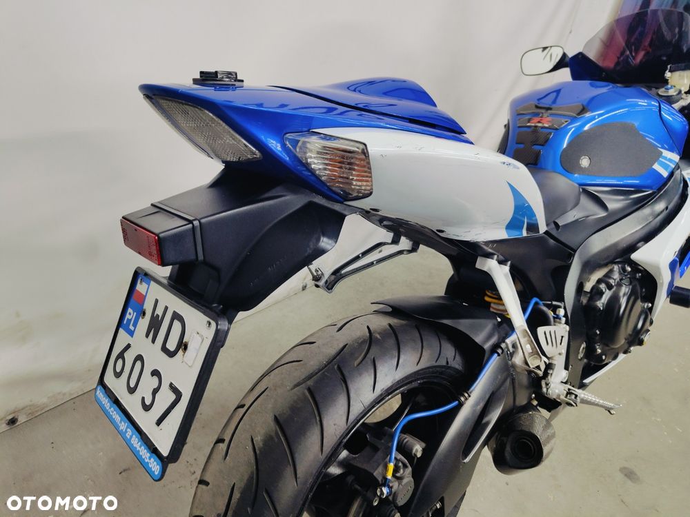 Suzuki GSX-R - 10