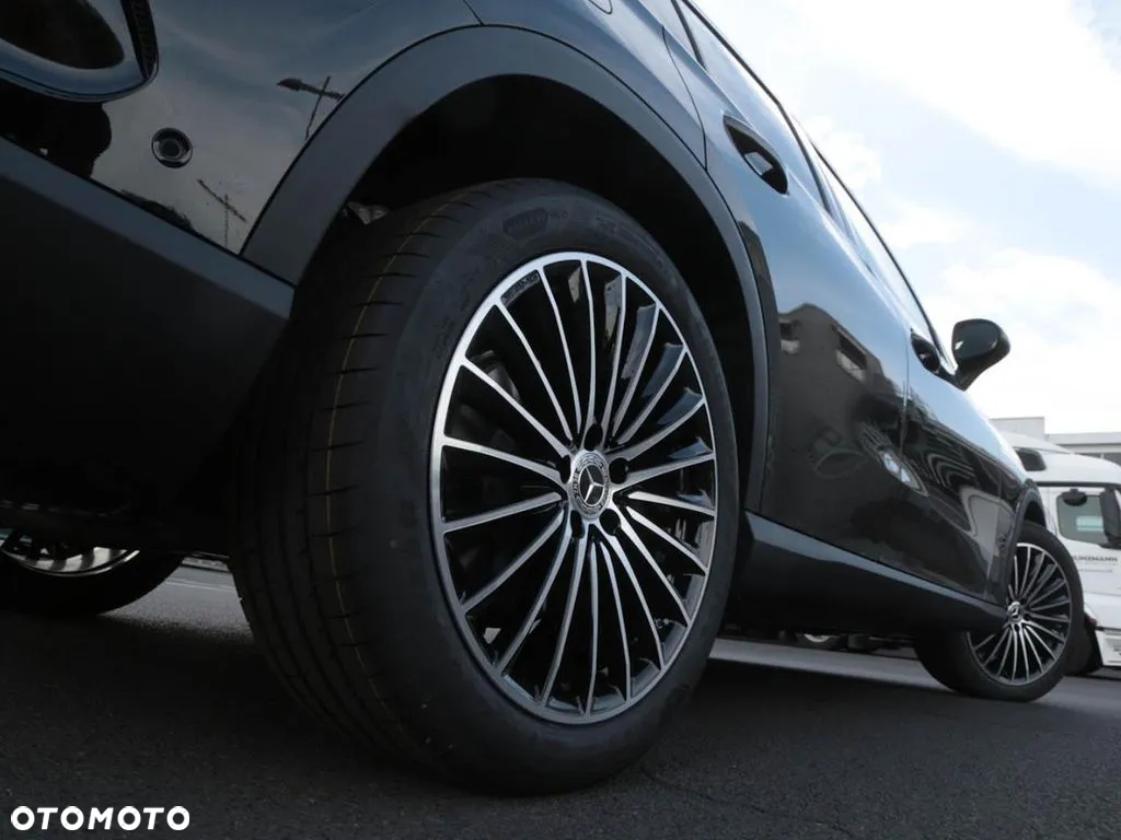 Mercedes-Benz GLC 220 d 4Matic 9G-TRONIC Edition AMG Line - 3