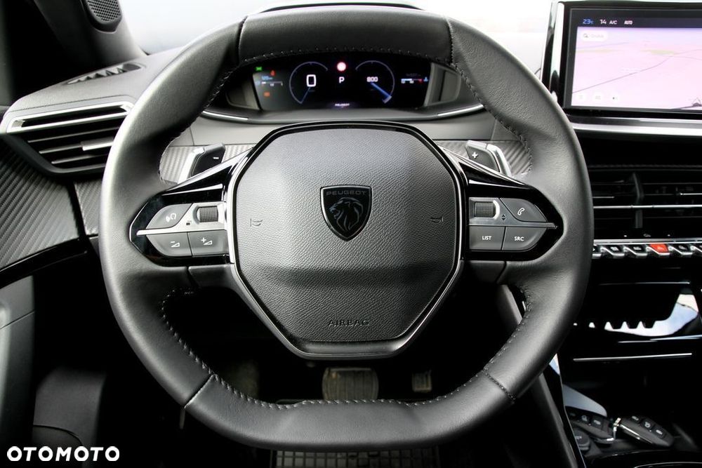 Peugeot 2008 1.2 PureTech Allure S&S EAT8 - 18