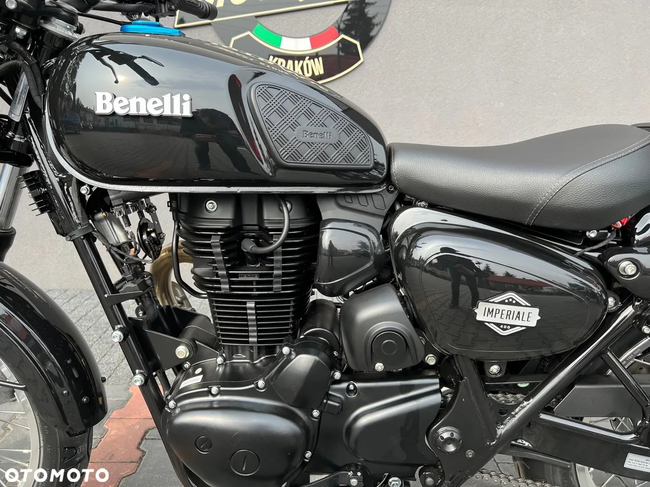Benelli IMPERIALE 400 - 5