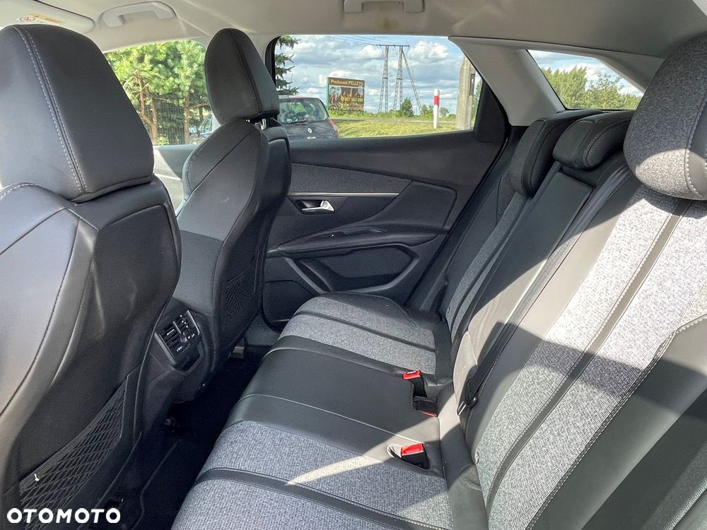 Peugeot 3008 PureTech 130 Stop & Start Allure - 11
