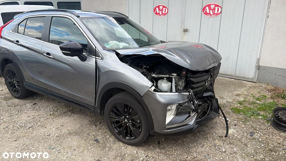 Mitsubishi Eclipse Cross 1.5 T GPF Intense Plus CVT - 30