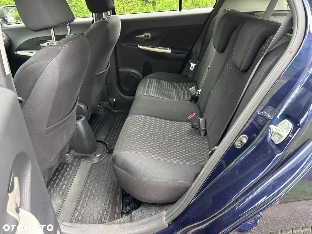 Toyota Urban Cruiser 1.33 Sol - 7
