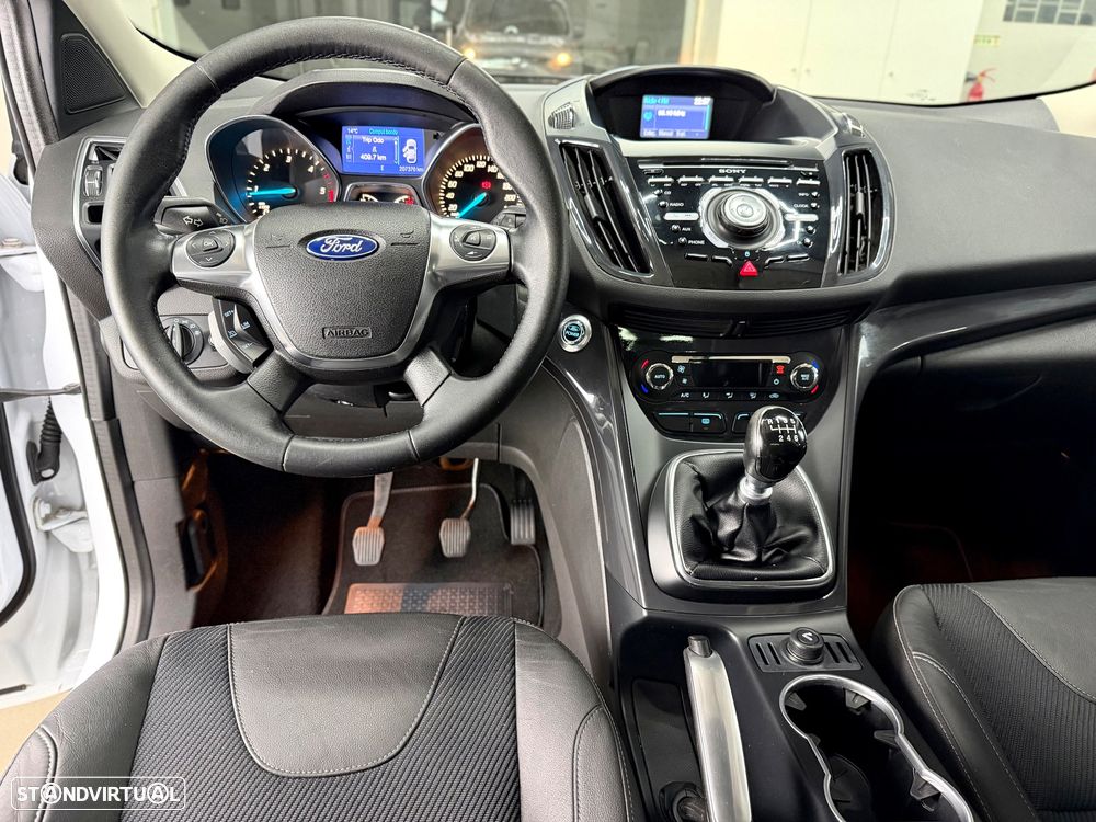 Ford Kuga 2.0 TDCi Titanium - 16