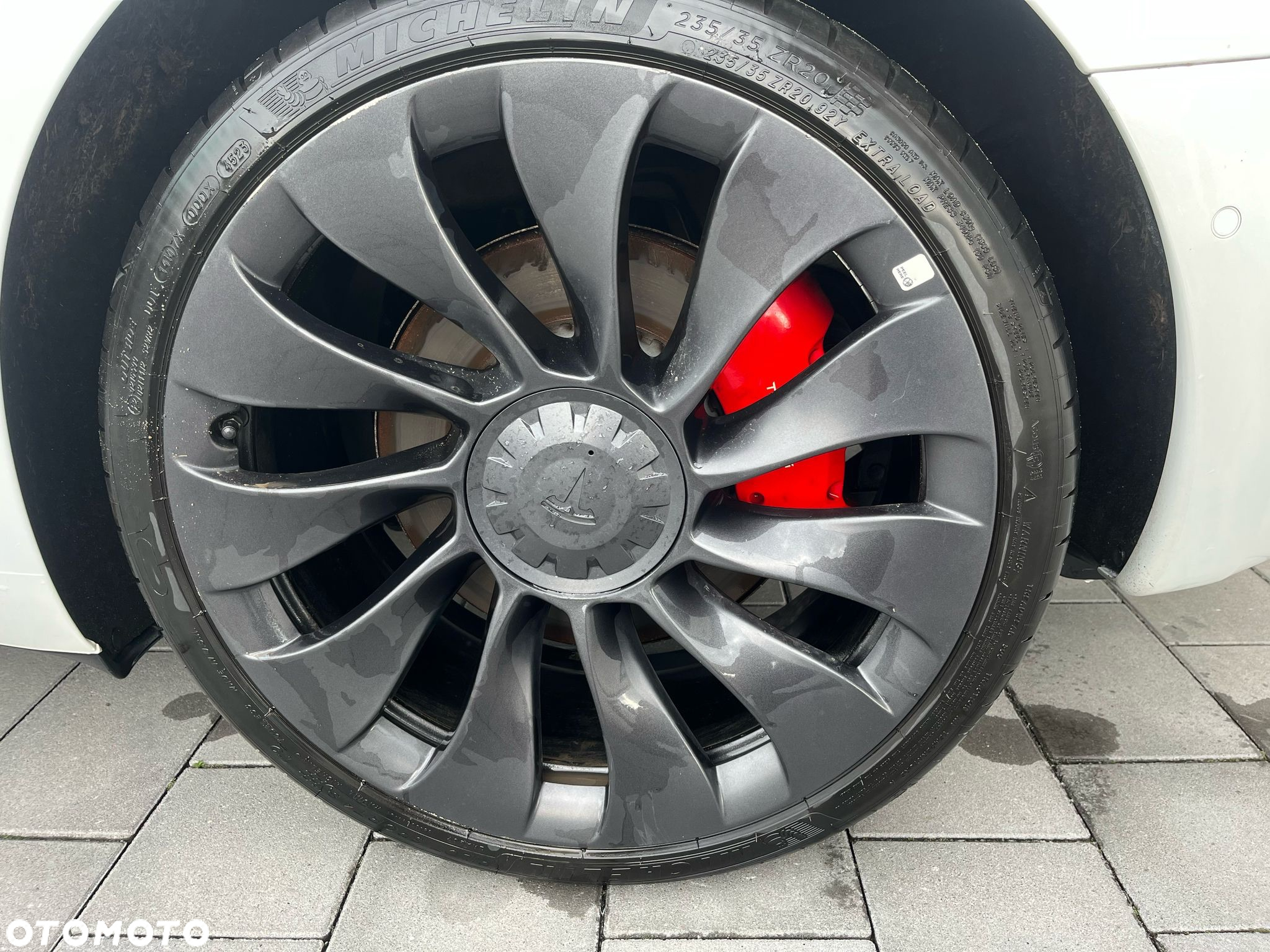 Tesla Model 3 Langstreckenbatterie Allradantrieb Dual Motor Performance - 9