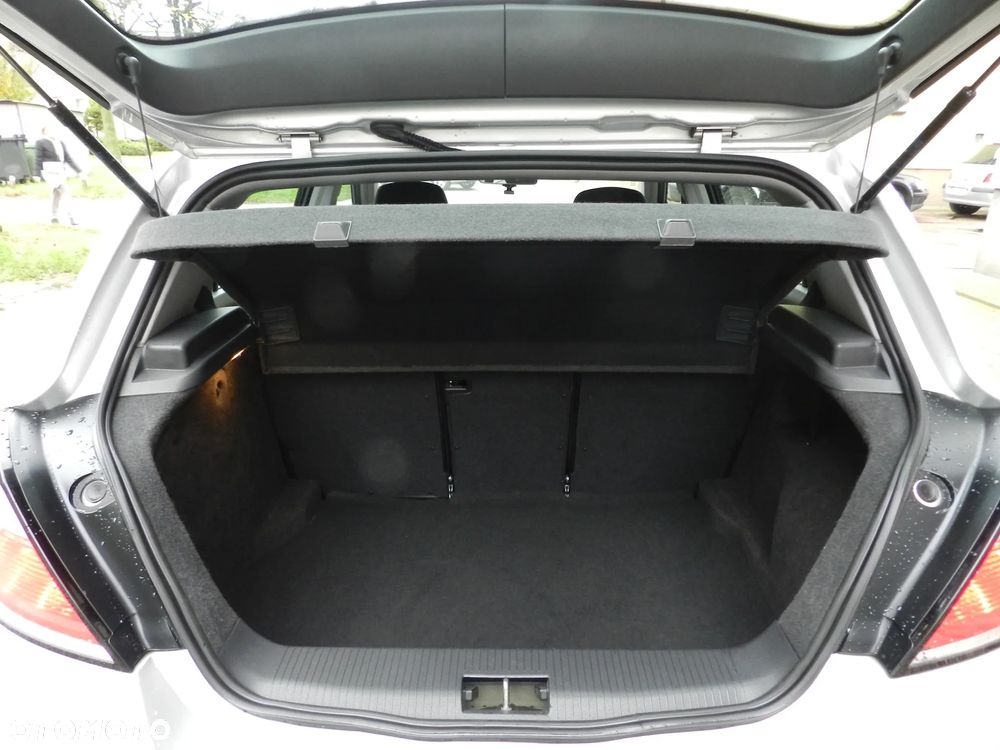 Opel Astra III 1.6 Elegance - 13