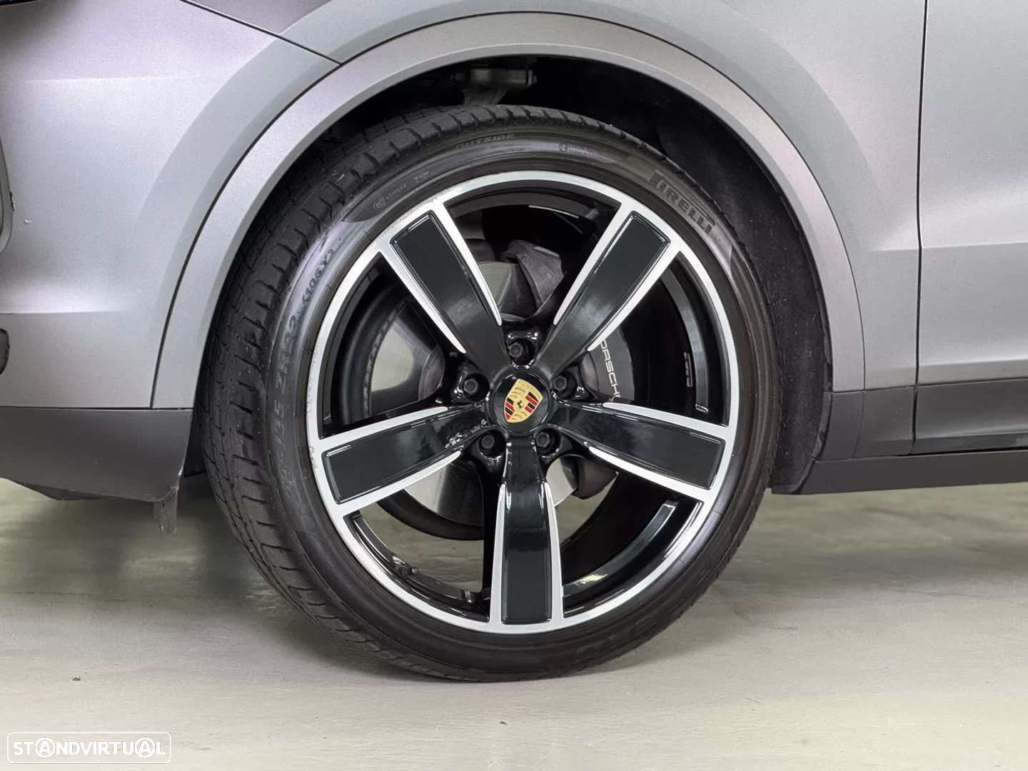 Porsche Cayenne Platinum Edition - 4