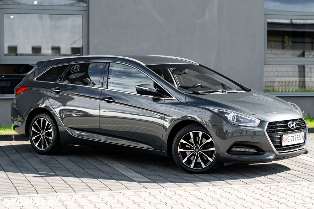 Hyundai i40 Kombi 1.7 CRDi DCT Premium - 7