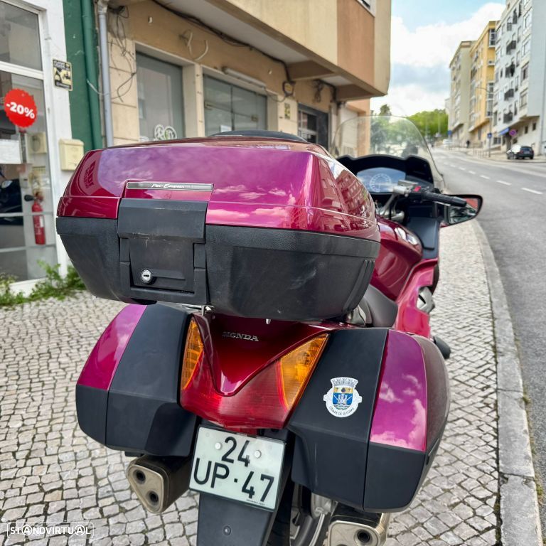 Honda Pan European 1300 - 22