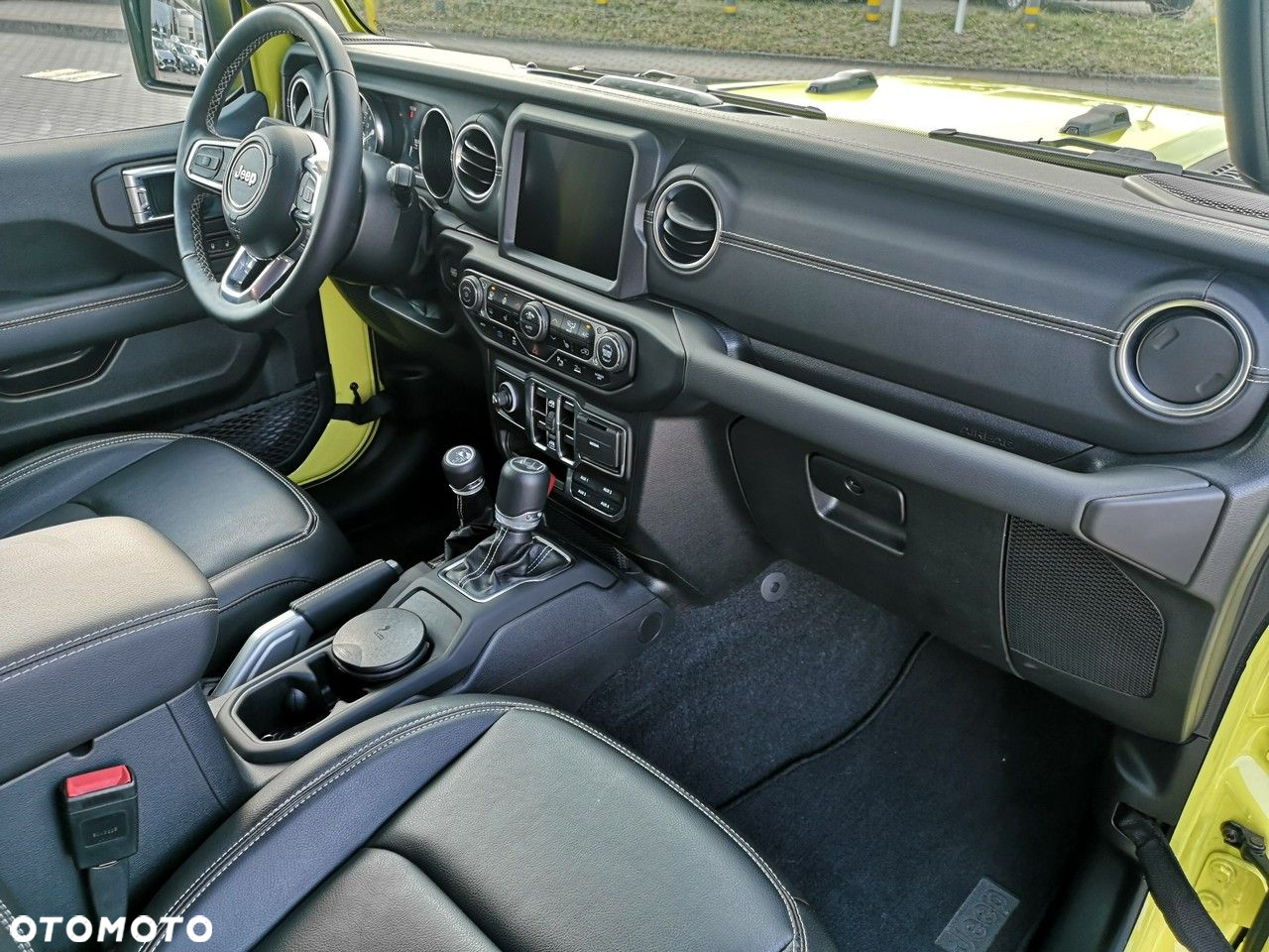 Jeep Wrangler - 14