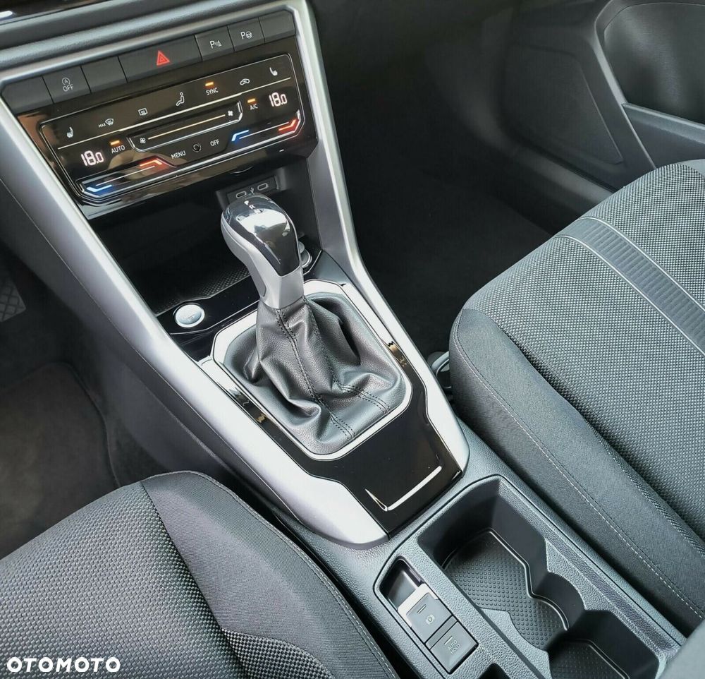 Volkswagen T-Roc - 20