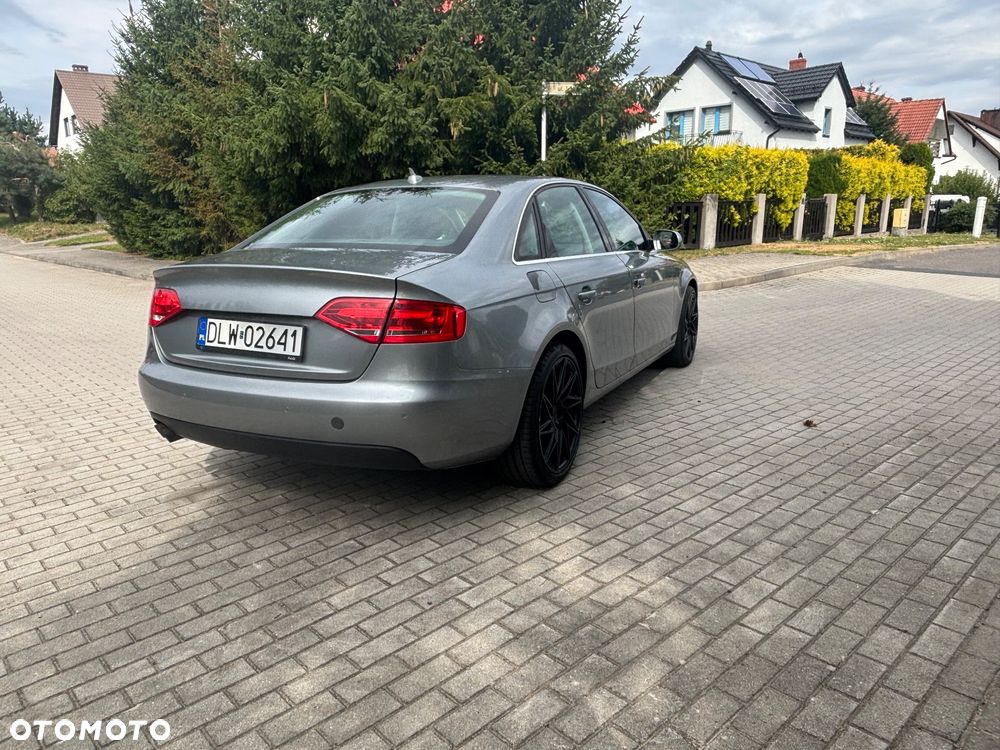 Audi A4 Limousine 2.0 TDI Limited Edition - 5
