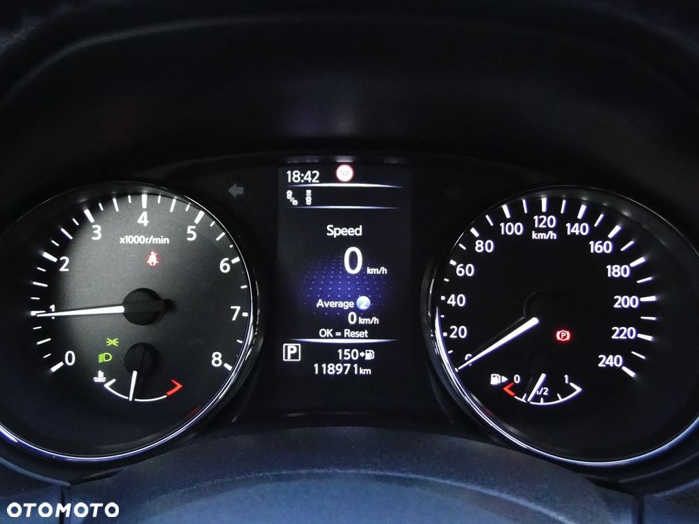 Nissan X-Trail 1.3 DIG-T Tekna 2WD DCT - 29